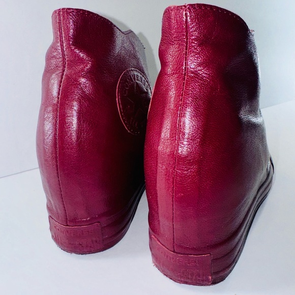 CONVERSE CHUCK TAYLOR ALL STAR LUX SHROUD RED LEATHER SHOES SIZE WOMENS 6.5 - Picture 4 of 9